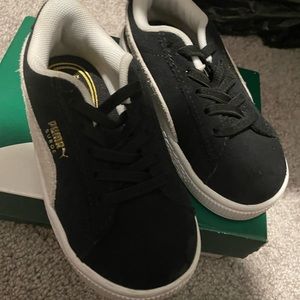 Puma Suede Classics XXI toddler sneakers 8c